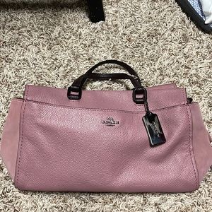 Coach bag, dusty rose color, dark handles
